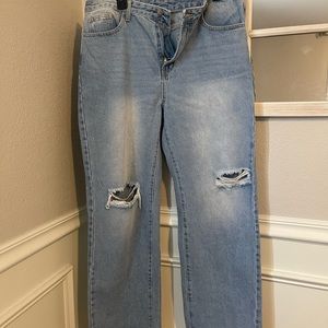 White crop top and jeans, never worn from SHEIN both xl